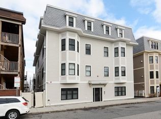 858 E 2nd St #1, South Boston, MA 02127