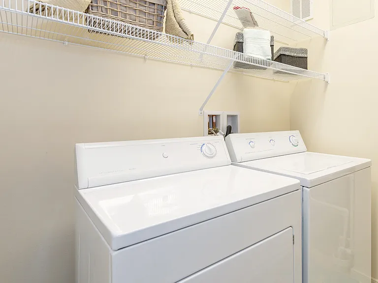 Garden Springs Apartments — Photo 17