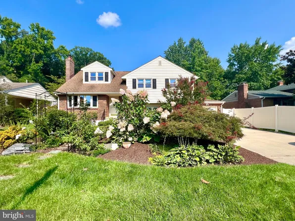 2704 Doris Dr, Wilmington, DE 19803