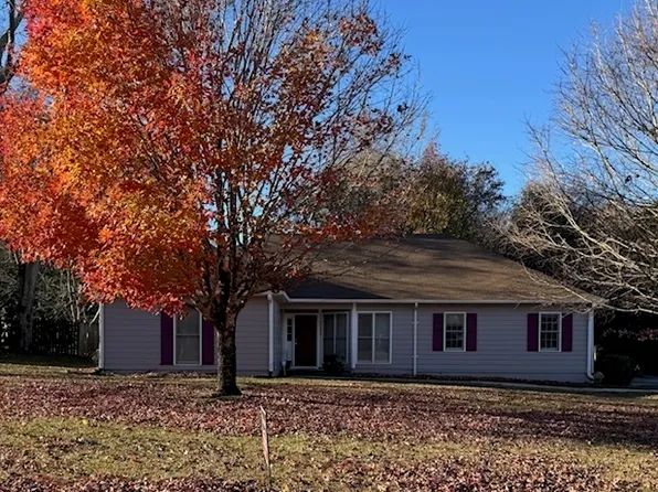 123 Chadwick Dr, Macon, GA 31210