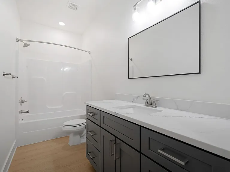 2713 SW Shackelton Ave #1 — Photo 47