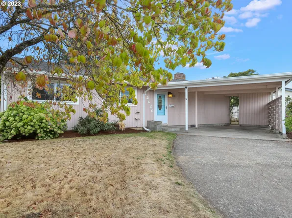12620 NE Stanton St, Portland, OR 97230