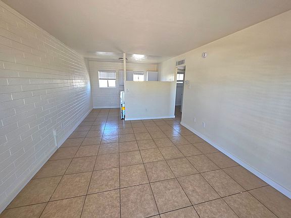 4th image of 2602 N 14th Ave #Cv19