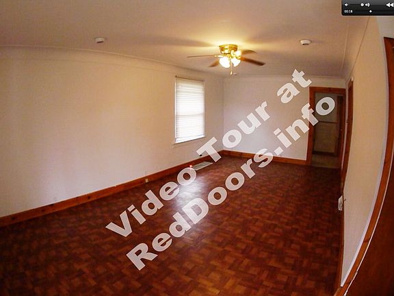 HUGE LIVING ROOM w/new hardwood floor