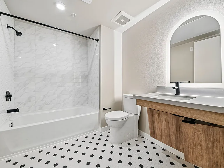 738 Normandie — Photo 19