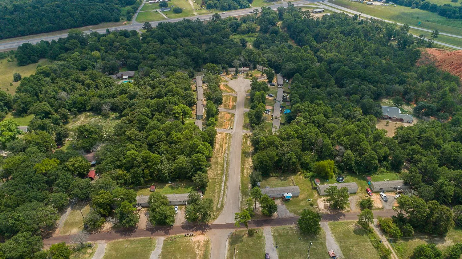 15653 Country Walk Dr — Photo 4