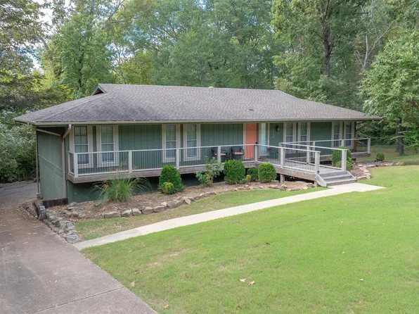 1560 Lee St, Batesville, AR 72501