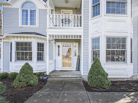 5th image of 1421 Fieldstone Ct