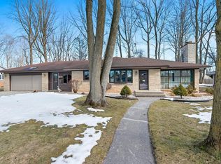 1409 Gunnell Ln, Manitowoc, WI 54220