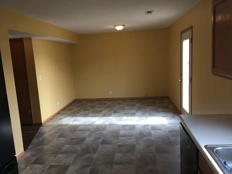 13921 Cavalier St — Photo 3