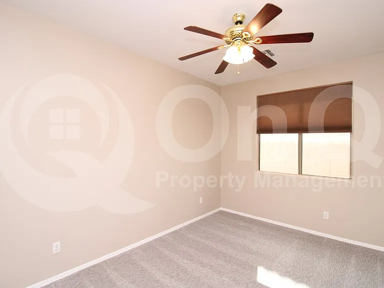 1199 E Browning Pl — Photo 15
