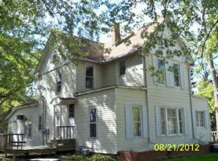 3158 Maple Ln, Danville, IL 61834