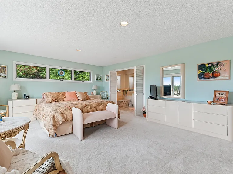 9 Prospect Hill Ln — Photo 11