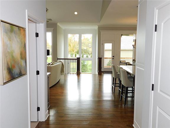 5th image of 2203 W 132nd St