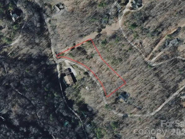 160 East Trce, Franklin, NC 28734