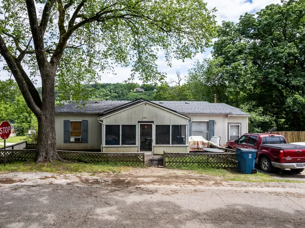 136 Lucky Street, Rockaway Beach, MO 65740