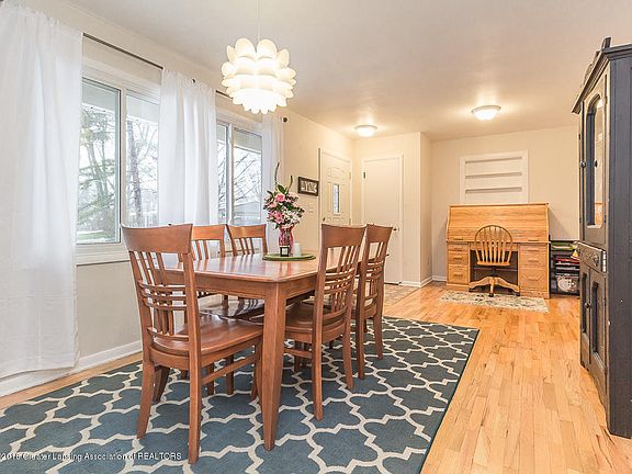 5th image of 1364 Bayshore Dr