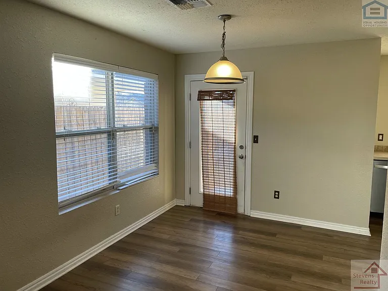 4416 SW Hickory Ln — Photo 11