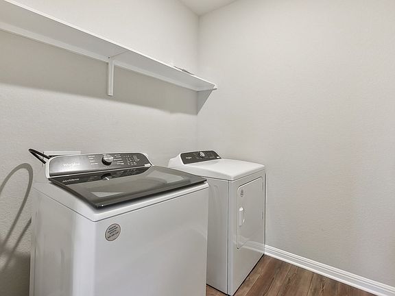 The Frontier 560 Floorplan