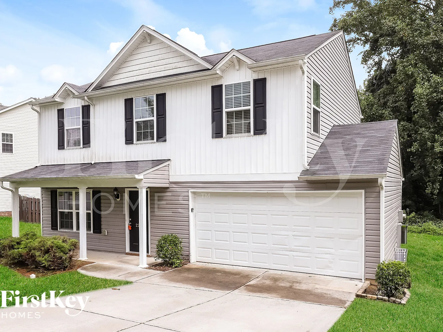 4 bed, 2.5 bath, 1601 sqft, $1,910 — Photo 2