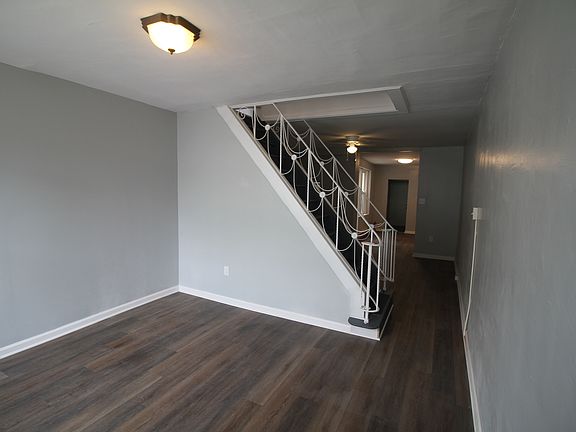 3rd image of 21 W Front St #21