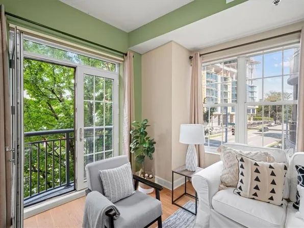 325 E Paces Ferry Rd NE APT 311, Atlanta, GA 30305