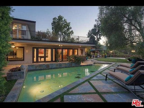 3rd image of 4159 Camino De La Cumbre