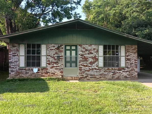 120 Ruby Ave, Hattiesburg, MS 39401