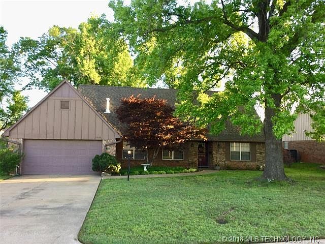 1st image of 3641 E 49th Pl