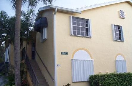 2nd image of 121 Waterside Drive #121