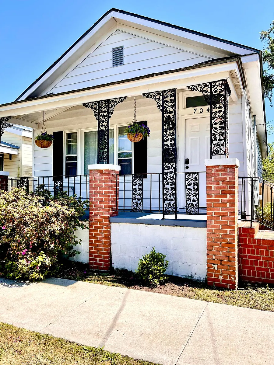 Front of house - 704 Bladen St