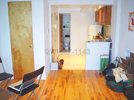 Rented by Chartwell Manhattan Realty | media 12