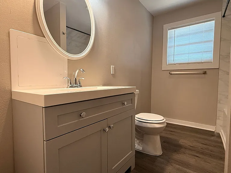 810 Glencrest Ln — Photo 24