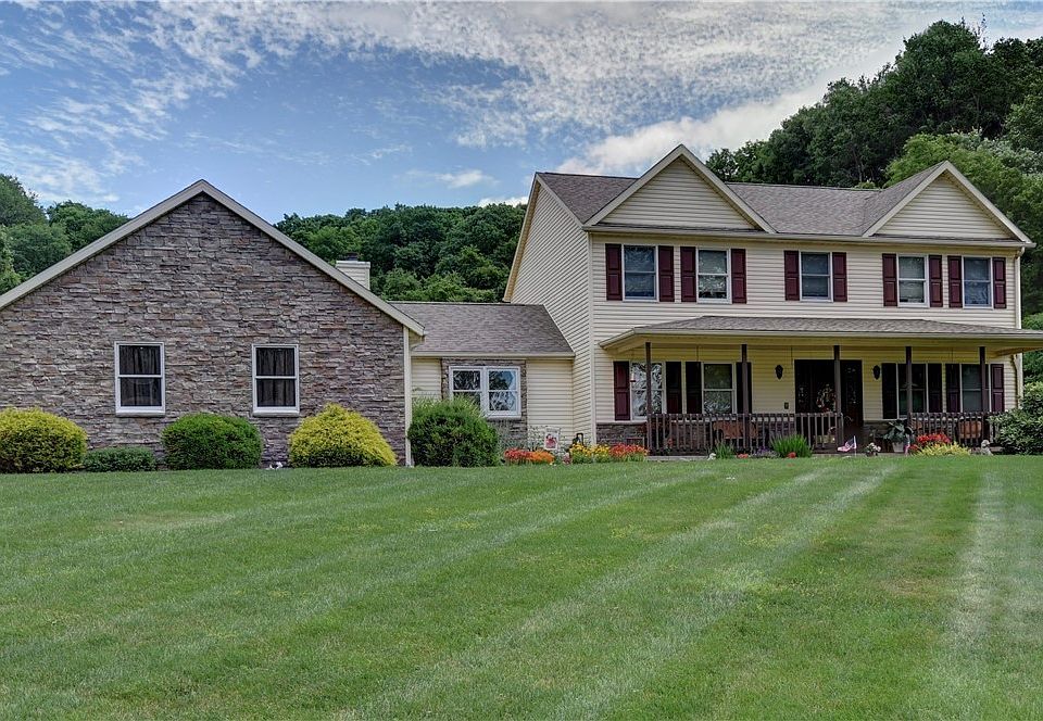 1st image of 995 Clearview Dr SE