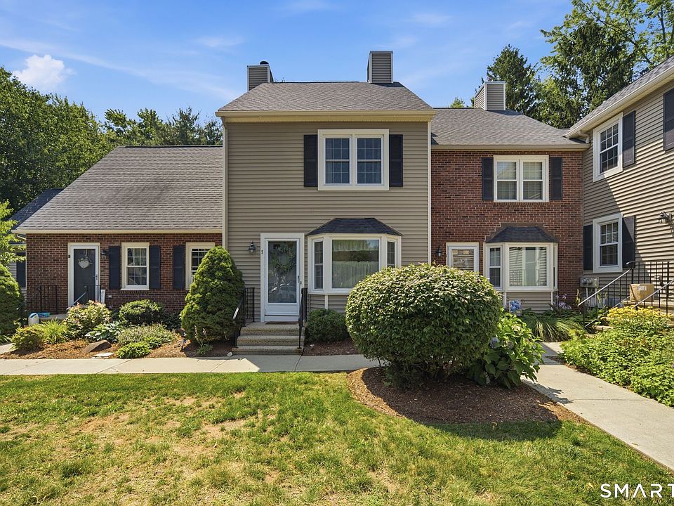 1st image of 9 Braintree Court #9