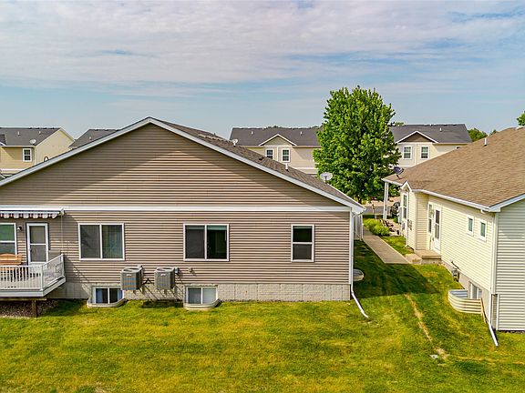 5th image of 5882 Marble Cir