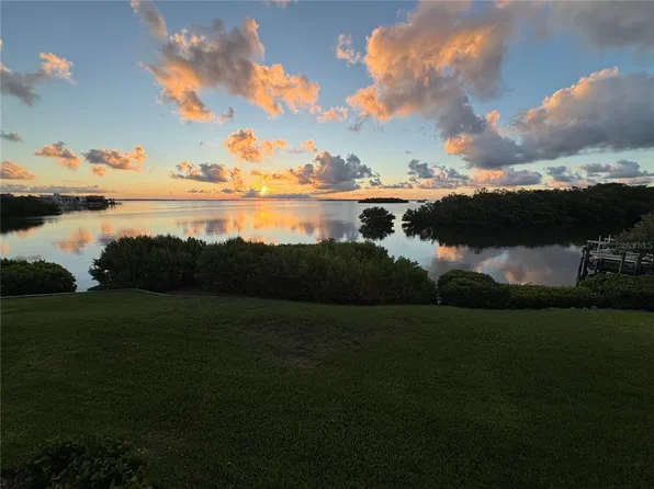 1515 Pinellas Bayway S, Tierra Verde, FL