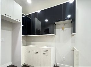 52 Jordan Ave #1R, Jersey City, NJ 07306