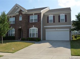 11903 Carolina Blossom Ln, Pineville, NC 28134