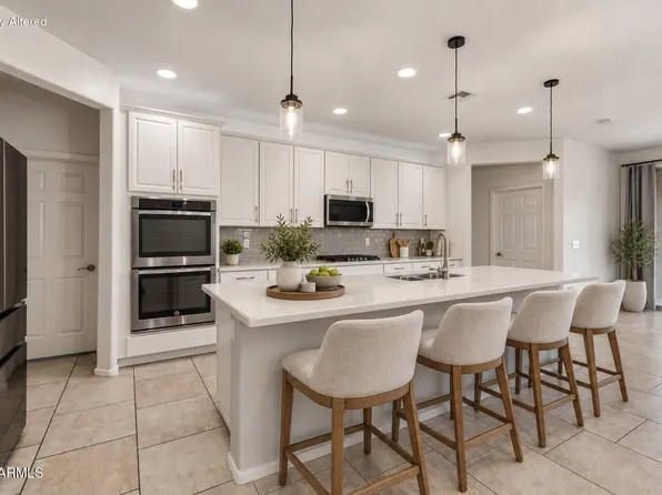 1998 W Garland Drive, San Tan Valley, AZ 85144