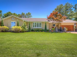 2252 E 31st Pl, Tulsa, OK 74105