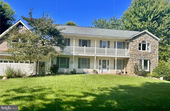 1st image of 875 Mount Carmel Rd