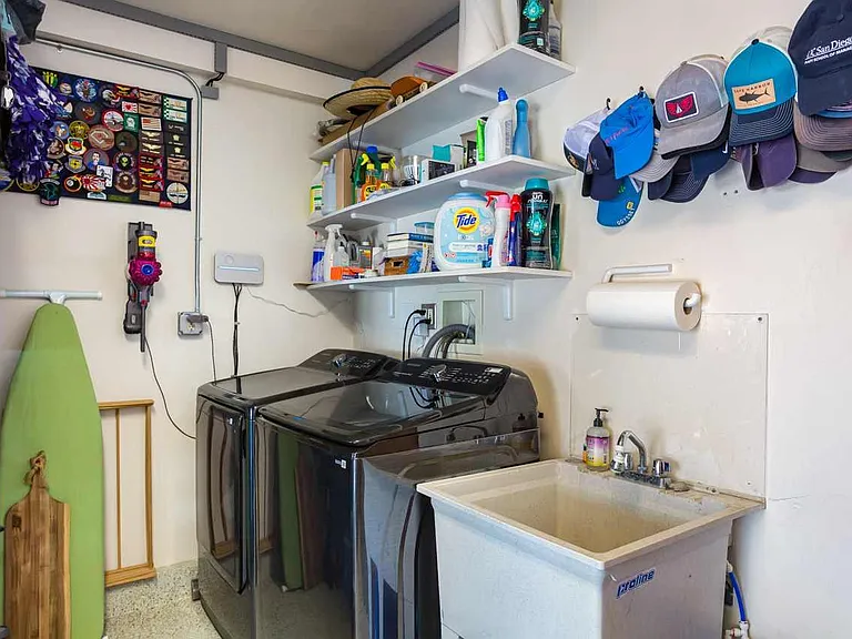 2473 Geranium St — Photo 14
