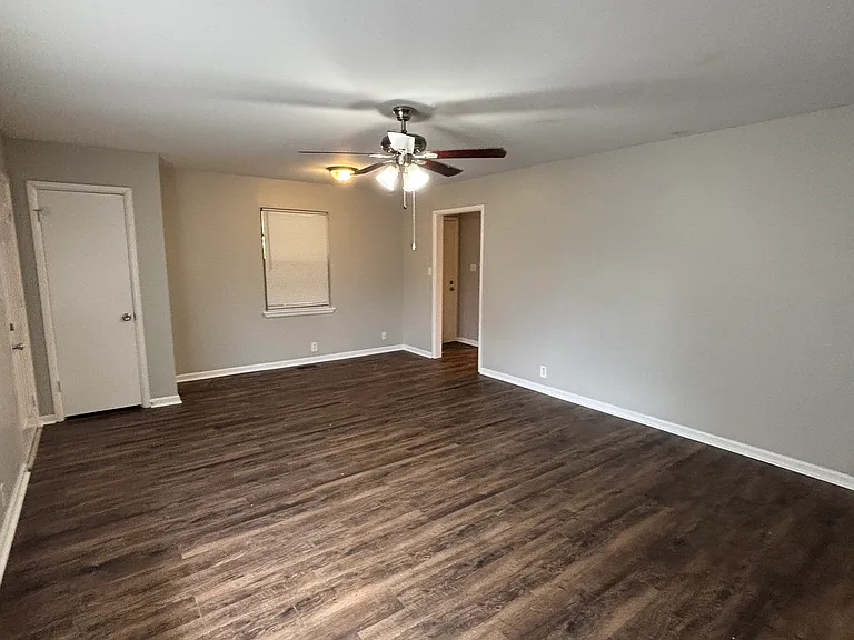 1413 Stanphil Rd — Photo 5