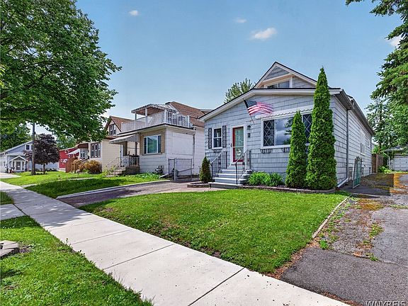 2nd image of 8 Winkler Rd