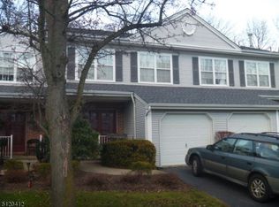 3 Sycamore Way, Mount Arlington, NJ 07856