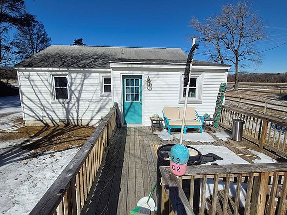 2nd image of 52 Gonyon Rd