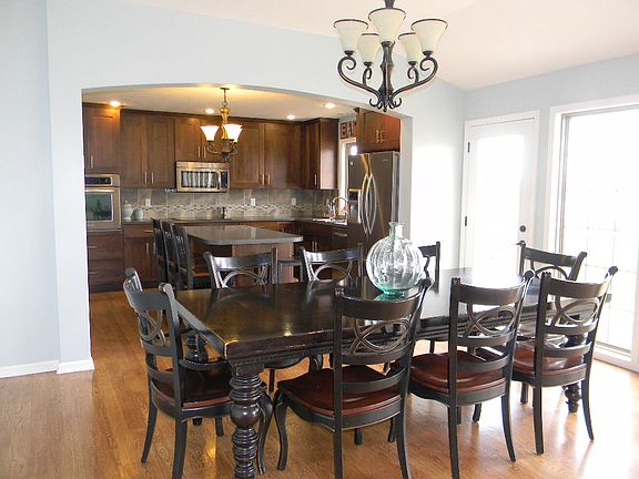 5th image of 1033 Park Grove Cir