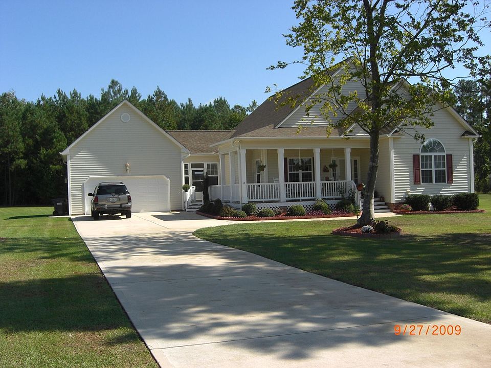 Long Driveway Fits 9 cars