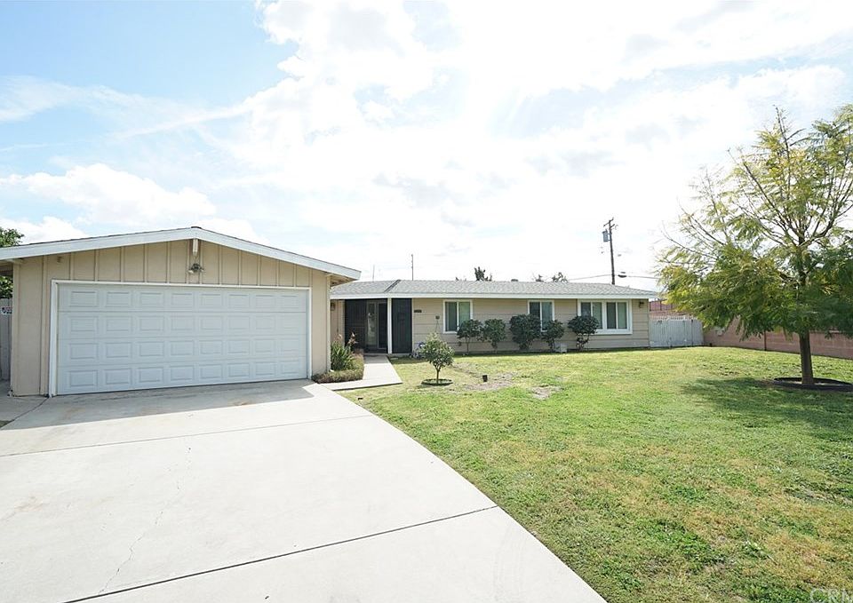 1st image of 1020 W Trenton Way